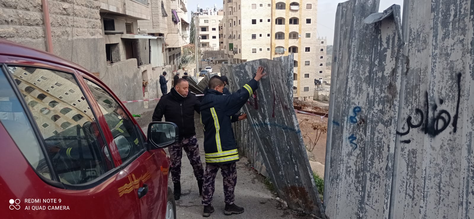 فلسطين – وقد تعاملنا مع 12 حالة سقوط شظايا صاروخية منذ يوم السبت الماضي، أدت إلى إصابة 4 إصابات طفيفة