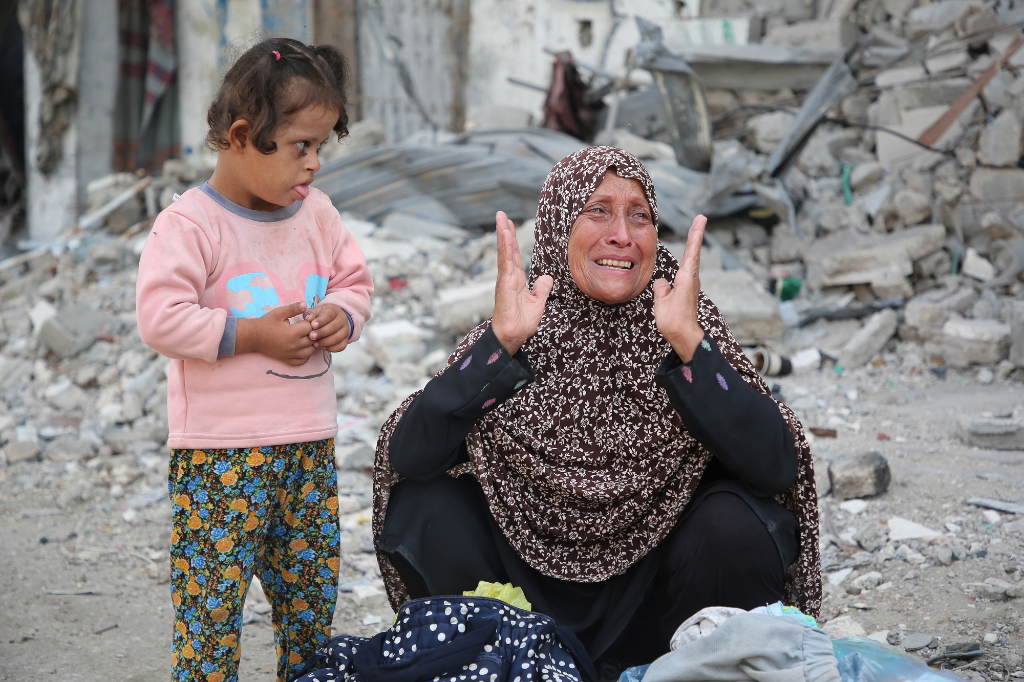 فلسطين – وارتفع عدد القتلى في قطاع غزة إلى 72051