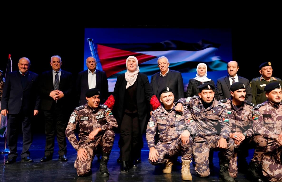 فلسطين – تخريج برنامج “شباب من أجل فلسطين” في رام الله