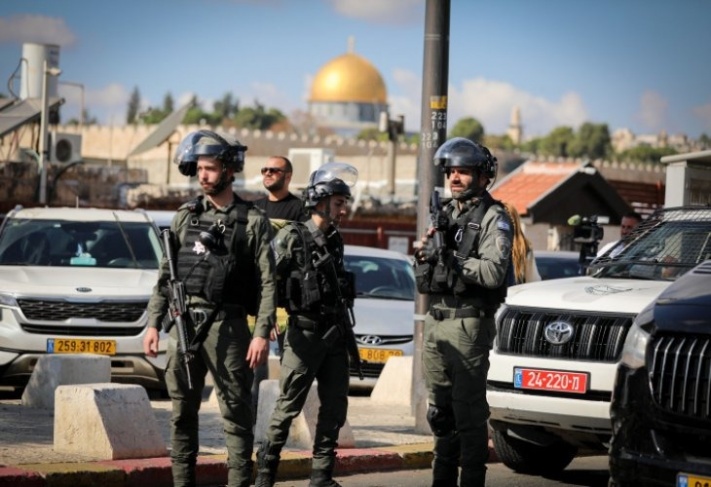 فلسطين – وزير جيش الاحتلال يقرر تحويل اثنين من حراس الأقصى إلى الاعتقال الإداري