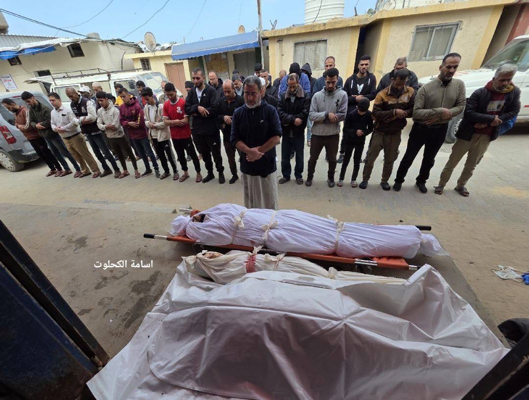 فلسطين – أربعة شهداء وجريح في قصف الاحتلال على وسط وجنوب قطاع غزة