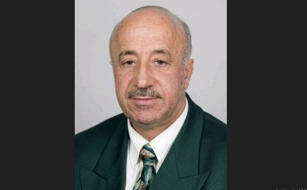 فلسطين – الرئيس يقدم التعازي في وفاة الزعيم السياسي والوطني البارز عبد الوهاب دراوشة