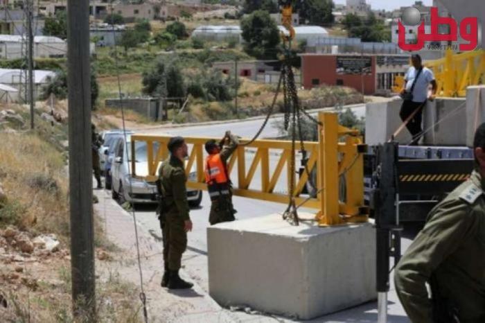 فلسطين – الاحتلال يغلق مداخل بلدة بيت أمر شمال الخليل
