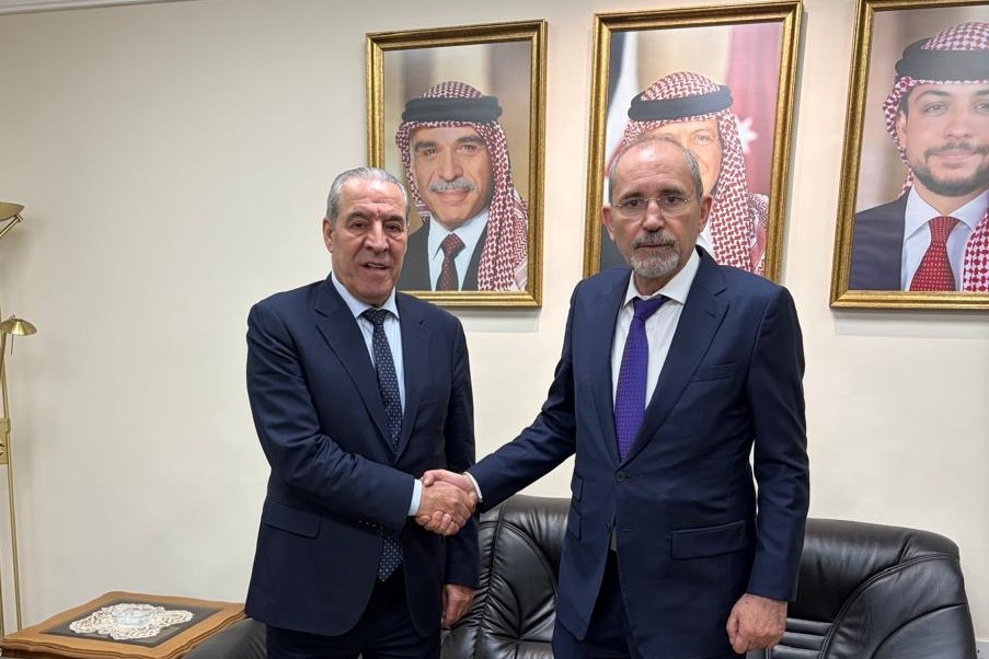 فلسطين – آل الشيخ والصفدي يبحثان الوضع الإنساني في غزة