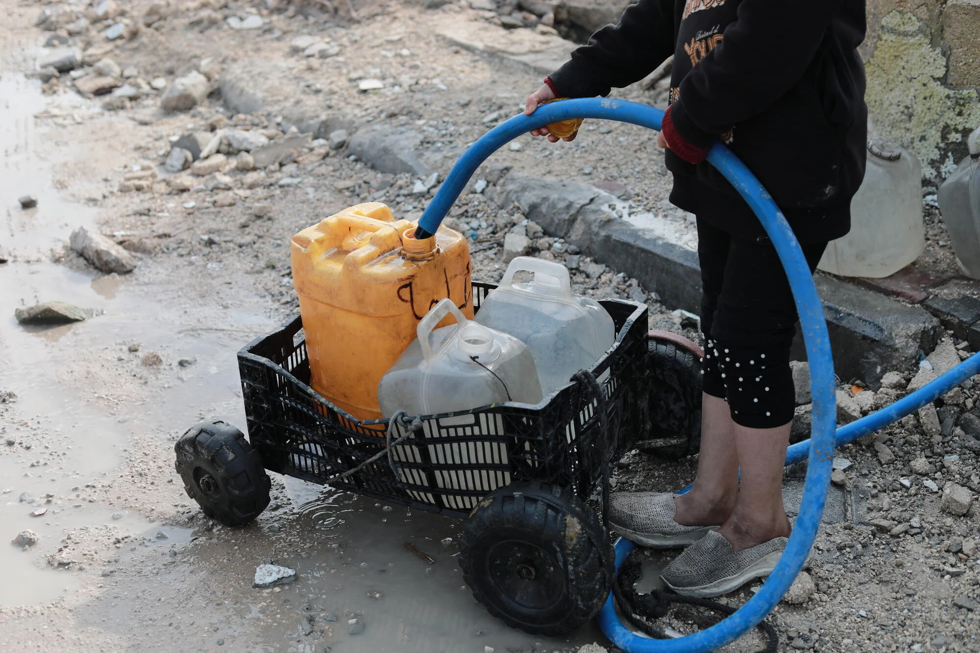 فلسطين – وتستخدم إسرائيل المياه كسلاح للعقاب الجماعي ضد الفلسطينيين في غزة