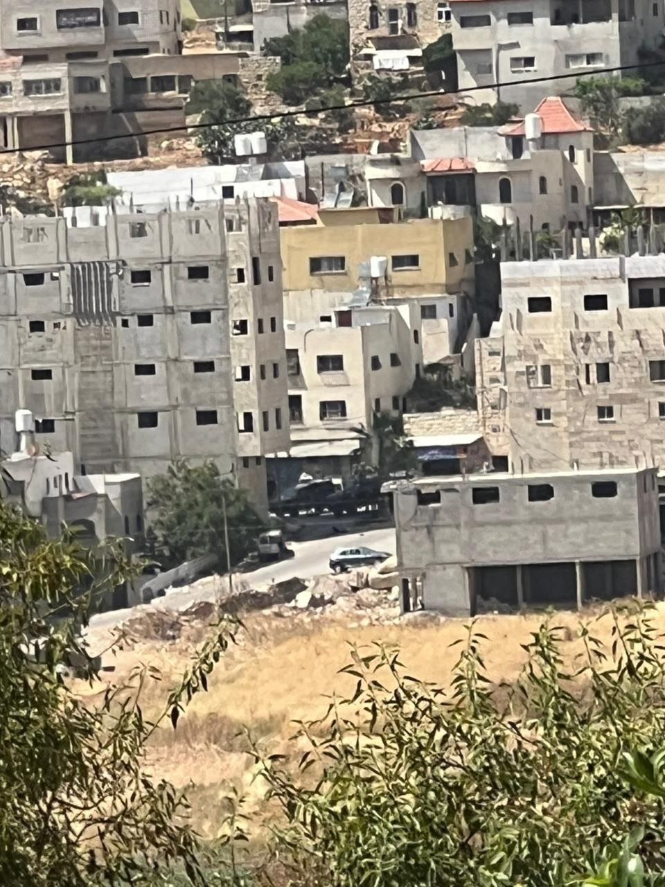 فلسطين – قوات الاحتلال تدهس شابا في عقربا جنوب نابلس فلسطين – قوات الاحتلال تدهس شابا في عقربا جنوب نابلس