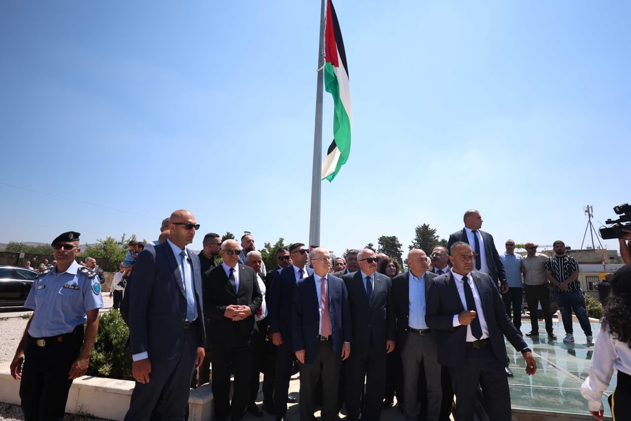 فلسطين – سيبقى شعبنا على أرضه، وستفشل محاولات تحويل الاحتلال إلى مشروع تطهير عرقي كما فشلت سابقاتها فلسطين – سيبقى شعبنا على أرضه، وستفشل محاولات تحويل الاحتلال إلى مشروع تطهير عرقي كما فشلت سابقاتها