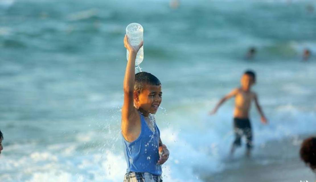فلسطين – وتكون درجات الحرارة أعلى من معدلها السنوي بنحو 4 درجات مئوية فلسطين – وتكون درجات الحرارة أعلى من معدلها السنوي بنحو 4 درجات مئوية